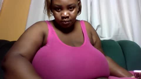Snapshot of sexylo52 chatting on 06/07/26, 09:46 sexylo52 online show from 06/07/26, 09:46