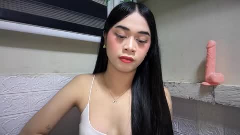 sexylovekai online show from 10/24/25, 03:52