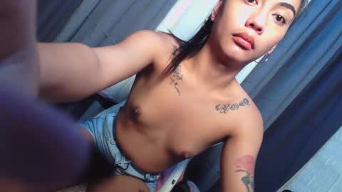 maxine online show from 12/28/24, 03:59