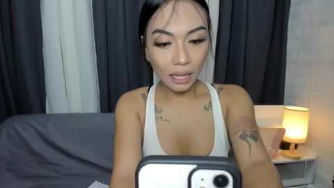 maxine online show from 09/25/25, 08:29