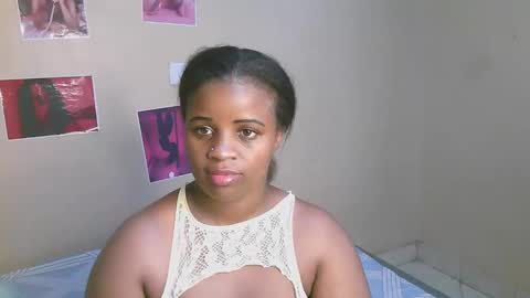 sexylucy33 online show from 03/24/26, 04:50