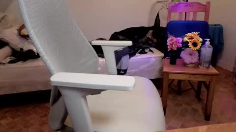 Vincent Vega online show from 03/23/26, 07:29