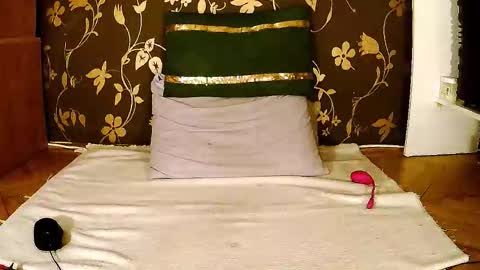 Squirty Maya Gold online show from 12/05/25, 02:09