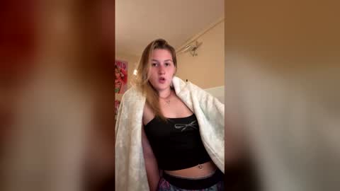 sexymomma0 online show from 03/16/26, 09:30