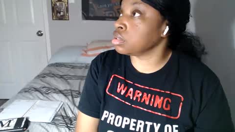 SexyMona online show from 09/27/25, 05:18