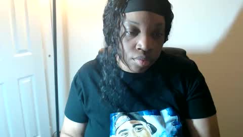 SexyMona online show from 04/23/26, 08:02