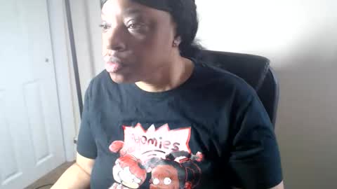 SexyMona online show from 05/27/26, 01:41