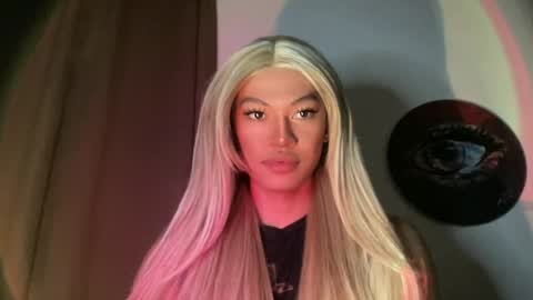 LIEZEL online show from 06/14/26, 03:30