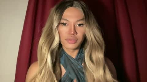 LIEZEL online show from 06/24/26, 04:44