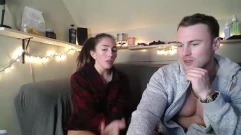 Snapshot of sexynymphocpl chatting on 12/08/24, 06:22 Royal Duo online show from 12/08/24, 06:22