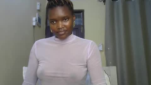 Lee online show from 02/12/25, 12:01