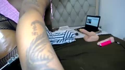 naughty slut online show from 06/30/26, 07:31