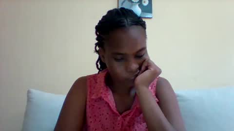 DOVY ACHIENG online show from 01/27/25, 01:09