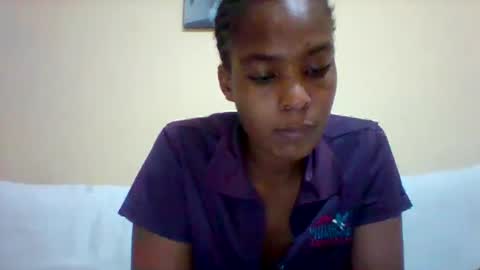 DOVY ACHIENG online show from 02/16/25, 05:26