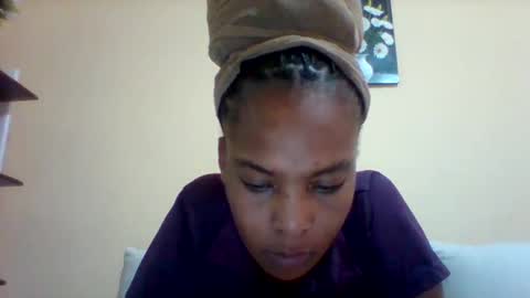 DOVY ACHIENG online show from 02/18/25, 10:27