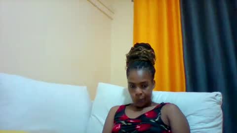 DOVY ACHIENG online show from 03/05/25, 06:34