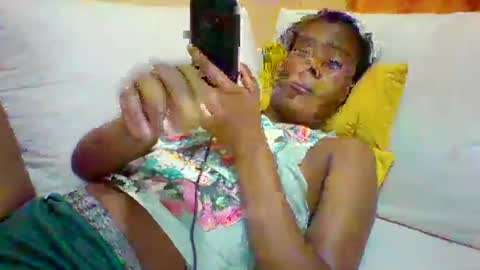 DOVY ACHIENG online show from 03/09/25, 04:44