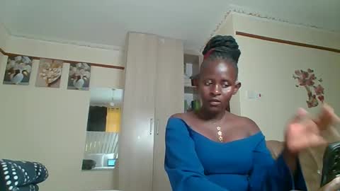 Snapshot of sexyreddebony chatting on 12/28/24, 11:41 sexyreddebony online show from 12/28/24, 11:41