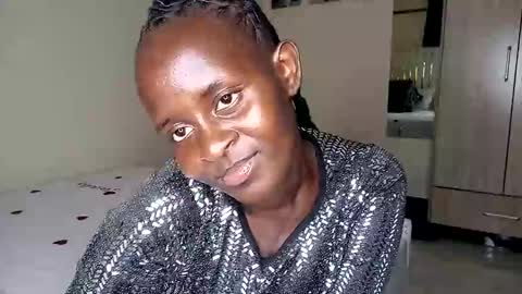 Snapshot of sexyreddebony chatting on 01/16/25, 03:56 sexyreddebony online show from 01/16/25, 03:56