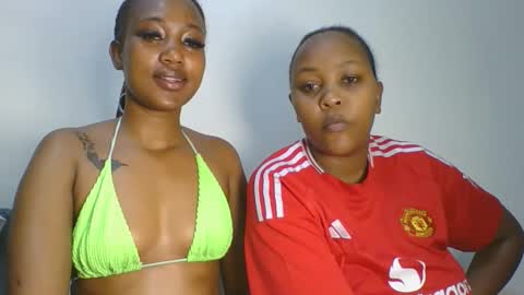 sexyriri22 online show from 05/16/26, 06:21