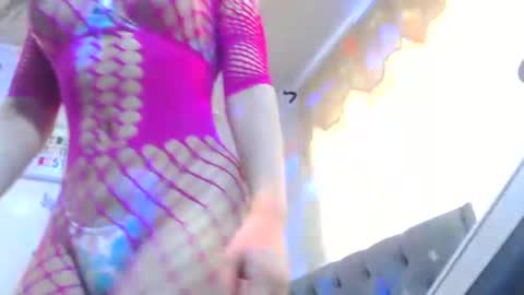 Venus Independent Model online show from 01/03/25, 05:10