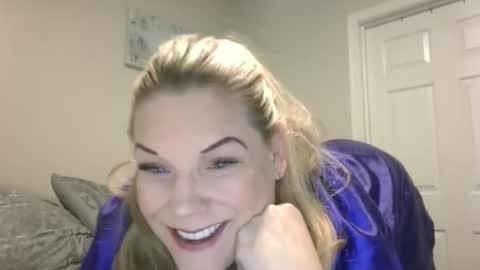 Sexysin4u online show from 04/17/26, 05:05