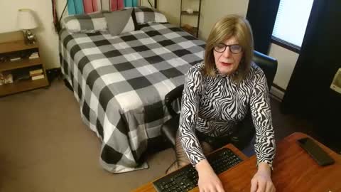 Snapshot of sexysindey79 chatting on 02/13/25, 10:00 sexysindey79 online show from 02/13/25, 10:00