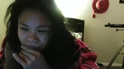 Snapshot of sexysmiley109 chatting on 11/21/25, 02:21 sexysmiley109 online show from 11/21/25, 02:21