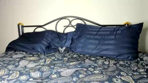 Artem online show from 12/04/24, 09:40