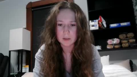 sexystephanie04 online show from 09/27/25, 03:11