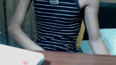 Victoria online show from 11/02/25, 01:08