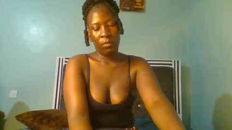 VIVIAN online show from 03/03/25, 12:26