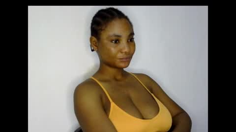 Snapshot of sexyvvy chatting on 07/04/26, 11:44 sexyvvy online show from 07/04/26, 11:44