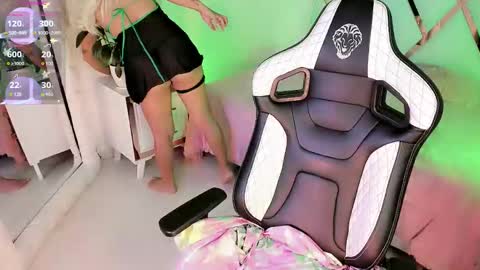 KATY  online show from 03/17/26, 01:14