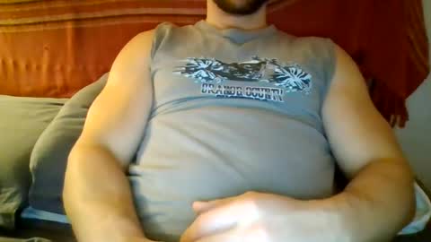 Snapshot of sexyyphilip chatting on 06/12/26, 10:41 sexyyphilip online show from 06/12/26, 10:41