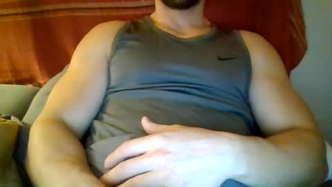 Snapshot of sexyyphilip chatting on 06/15/26, 10:23 sexyyphilip online show from 06/15/26, 10:23