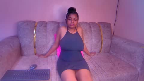 Snapshot of sexyyred_ chatting on 12/04/24, 05:55 sexyyred_ online show from 12/04/24, 05:55
