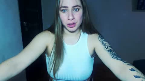 Yuliia online show from 11/24/25, 01:44