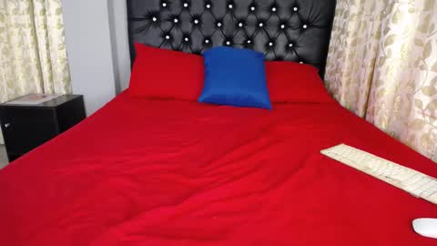 zahara online show from 02/11/25, 11:33