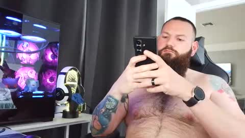 Snapshot of sflmarriedguy chatting on 04/26/26, 05:54 SouthFloridaStr8guy online show from 04/26/26, 05:54