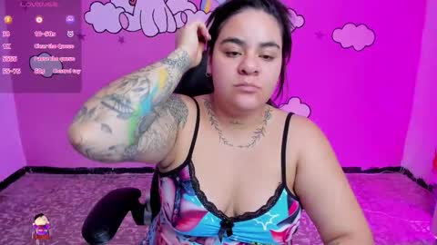 Snapshot of shaaroonhillss1 chatting on 02/20/26, 09:48 sharoon online show from 02/20/26, 09:48