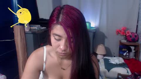 Snapshot of shaden_1 chatting on 12/17/24, 02:01 Liz online show from 12/17/24, 02:01