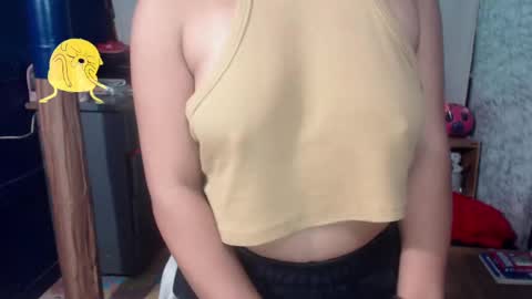 Snapshot of shaden_1 chatting on 12/21/24, 12:06 Liz online show from 12/21/24, 12:06