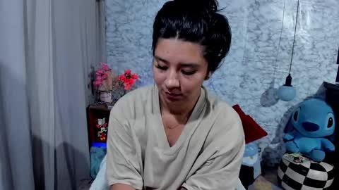 Snapshot of shaden_1 chatting on 10/10/25, 11:04 Liz online show from 10/10/25, 11:04