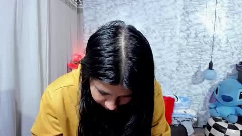 Snapshot of shaden_1 chatting on 11/28/25, 07:22 Liz online show from 11/28/25, 07:22