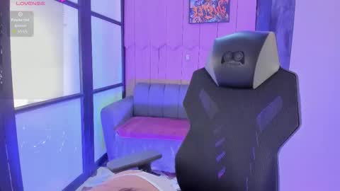 Snapshot of shaden_1 chatting on 02/12/26, 11:00 Liz online show from 02/12/26, 11:00