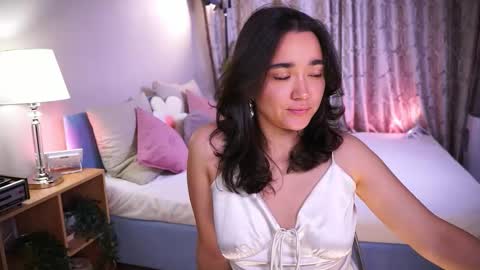 Lily  online show from 12/03/25, 02:04