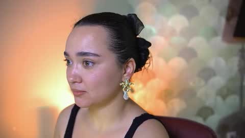 Lily  online show from 12/19/25, 02:24