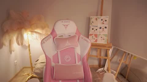 Lily  online show from 01/15/26, 10:31