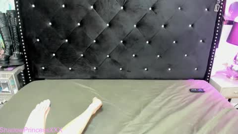 shadowprincessxxx online show from 02/14/25, 09:56